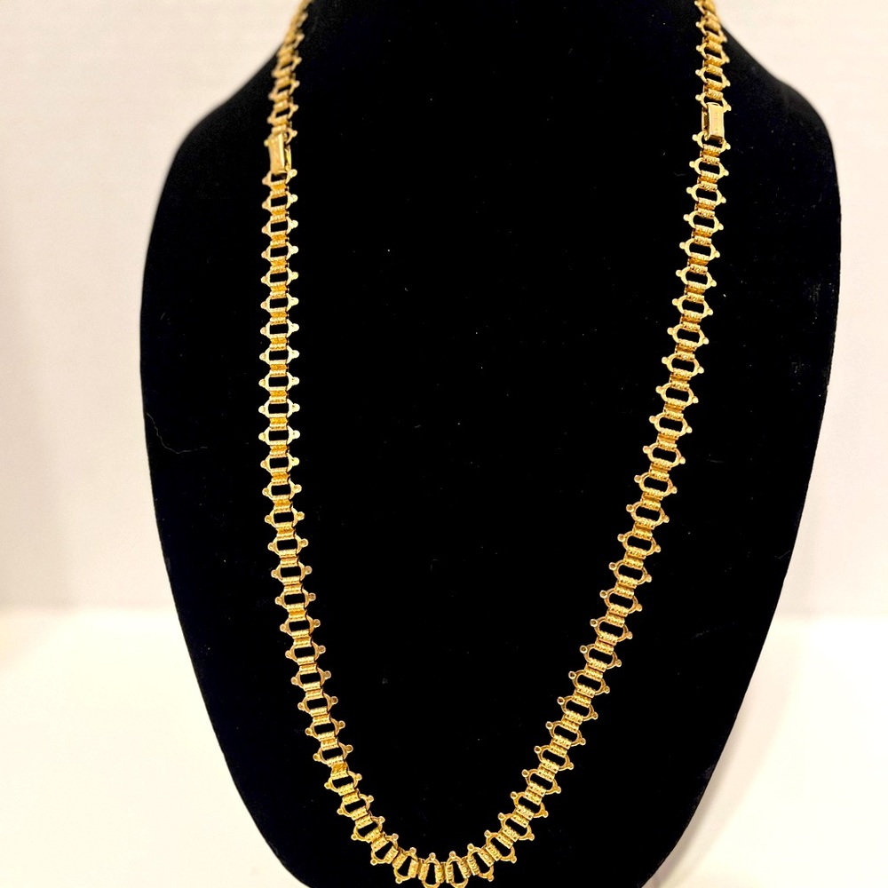 70's Sarah Coventry Necklace, Gold Tone Necklace,Gold Chain - Picture 3 of 7
